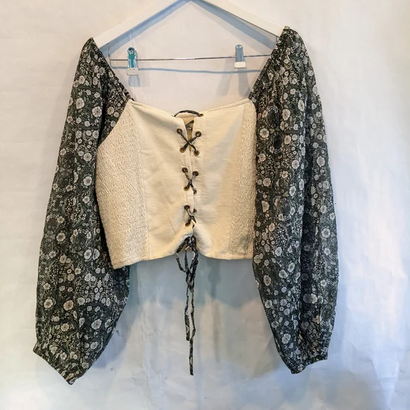 Anthropologie Forever That Girl balloon sleeve top BNWT - Picture 8 of 8